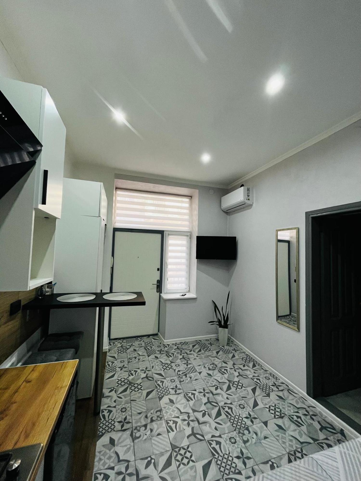 Iren Forum Apartment Liov Exterior foto